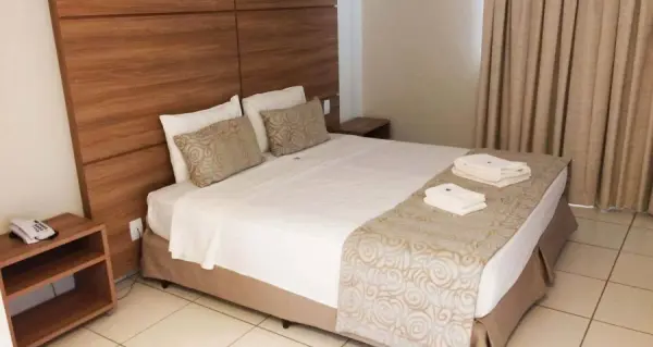 Cota no Wyndham Olimpia Royal Hotel | 1 quarto | 2 semanas | até 5 pessoas | 100% mobiliado